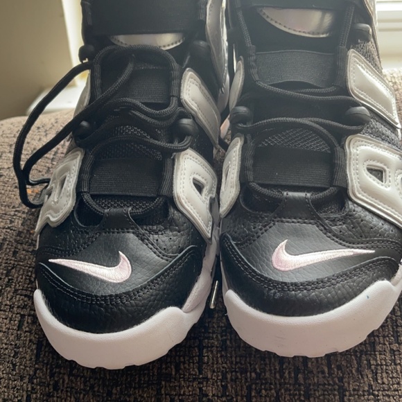 Nike Uptempo - Picture 3 of 5